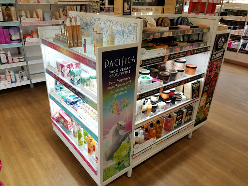 Hair Salon «Ulta Beauty», reviews and photos, 1785 Arden Way, Sacramento, CA 95815, USA