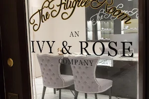 Ivy & Rose image