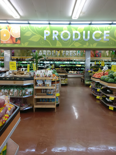 Grocery Store «Bravo Supermarkets», reviews and photos, 519 S Orange Blossom Trail, Apopka, FL 32703, USA