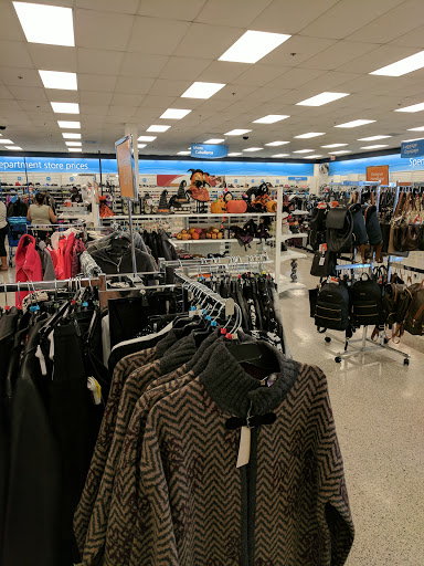 Clothing Store «Ross Dress for Less», reviews and photos, 10822 Sudley Manor Dr, Manassas, VA 20109, USA