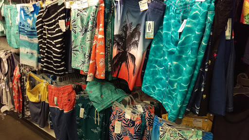Clothing Store «Old Navy», reviews and photos, 8 Allstate Rd, Boston, MA 02125, USA