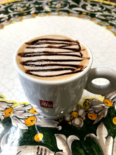 Italian Restaurant «E. 48th Street Market», reviews and photos, 2462 Jett Ferry Rd, Dunwoody, GA 30338, USA