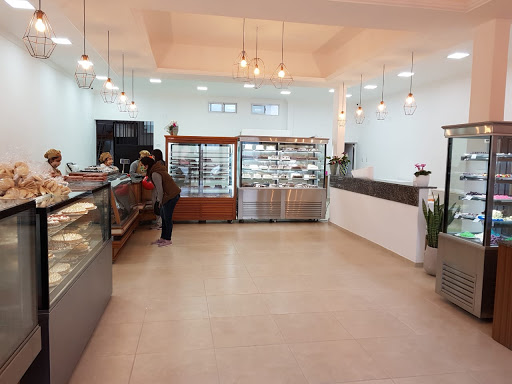 CLARA CARPIO - REPOSTERIA Y HELADERIA - Ice cream shop,Machine shop en Goya