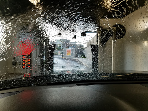 Car Wash «Quick Quack Car Wash - Roseville on Douglas», reviews and photos, 3975 Douglas Blvd, Roseville, CA 95661, USA