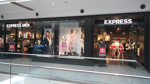Express, 6847 Springfield Mall, Springfield, VA 22150, USA, 