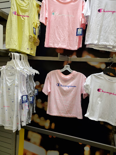 Clothing Store «Citi Trends», reviews and photos, 7504 W Broad St, Henrico, VA 23294, USA