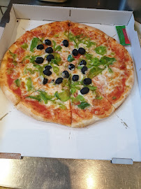 Plats et boissons du Pizzeria Lea Pizza à Longwy - n°6