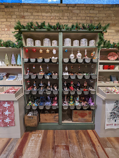 General Store «MOD GEN - A Modern General Store», reviews and photos, 211 N Broadway, Milwaukee, WI 53202, USA