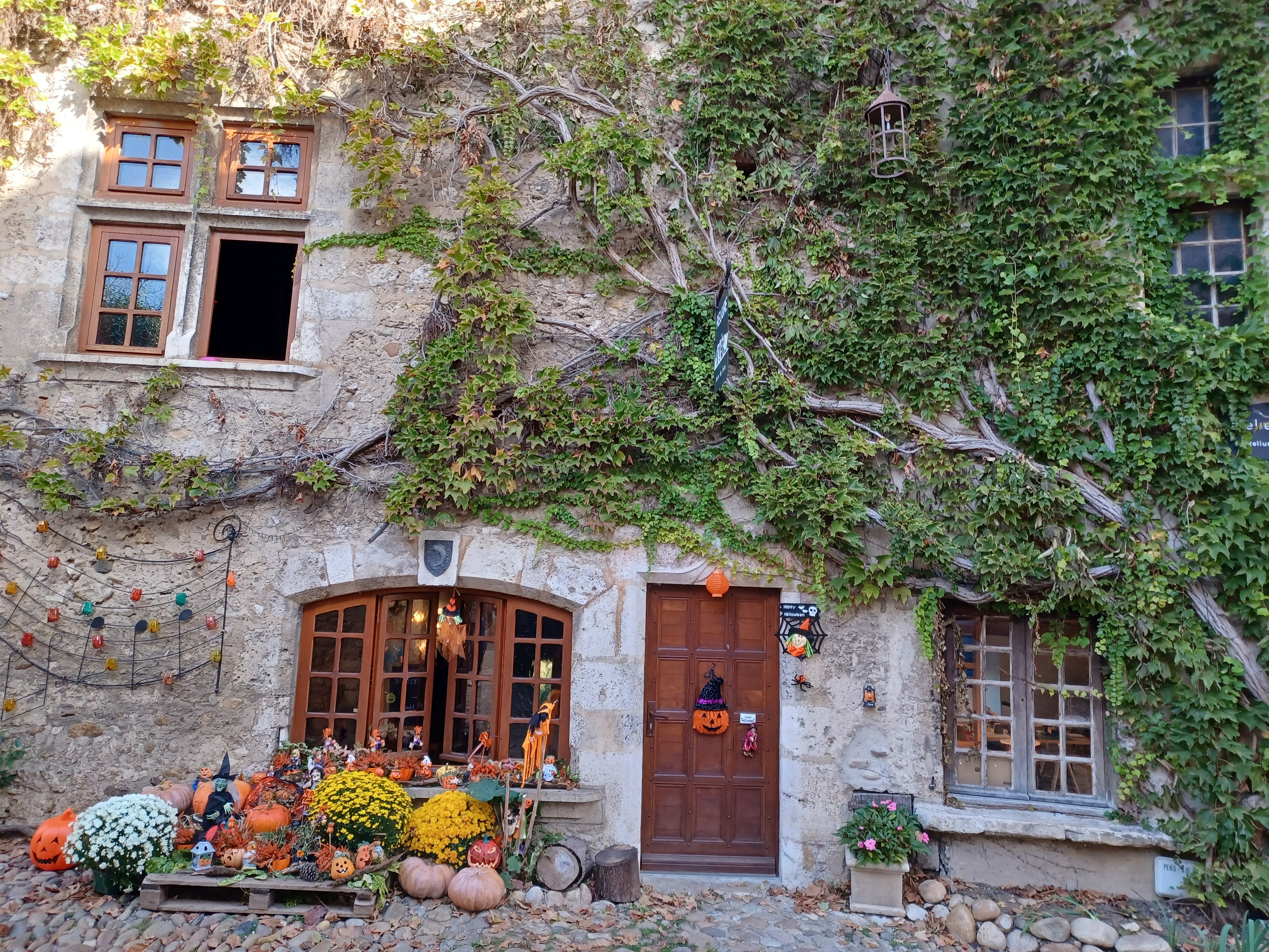 Photo n° 3 de l'avis de bernard. fait le 31/10/2022 à 13:03