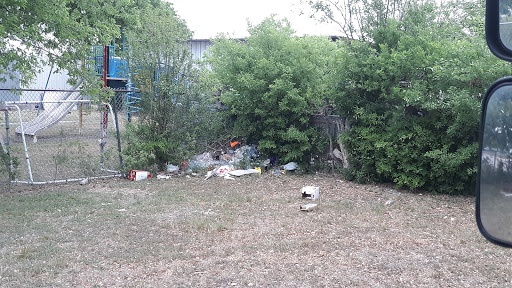 Park «Flores Park», reviews and photos, 803 W Southcross Blvd, San Antonio, TX 78211, USA