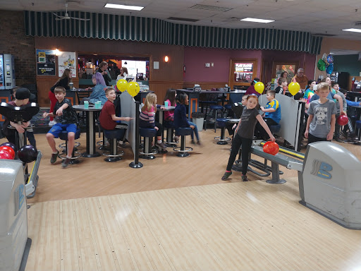 Bowling Alley «Orland Bowl - IL», reviews and photos, 8601 W 159th St, Orland Park, IL 60462, USA