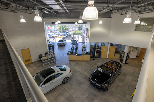 Mercedes Benz Dealer «Mercedes-Benz of Naperville», reviews and photos, 1569 Ogden Ave, Naperville, IL 60540, USA