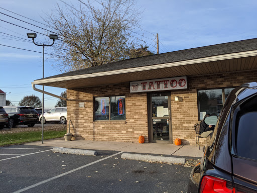 Tattoo Shop «717 Tattoo, Body Piercing, & Tattoo Removal Studio 3», reviews and photos, 6500 Carlisle Pike, Mechanicsburg, PA 17050, USA
