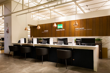 B&VIIT Eye Center - B&VIIT Eye Center