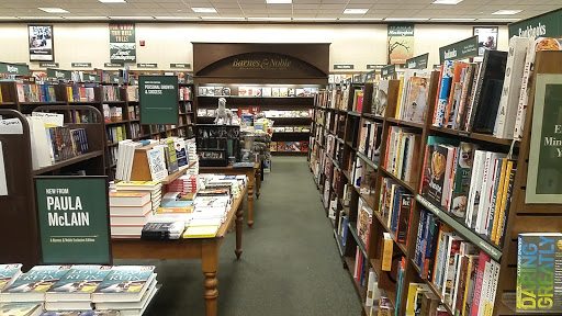 Book Store «Barnes & Noble», reviews and photos, 150 Granite St, Braintree, MA 02184, USA