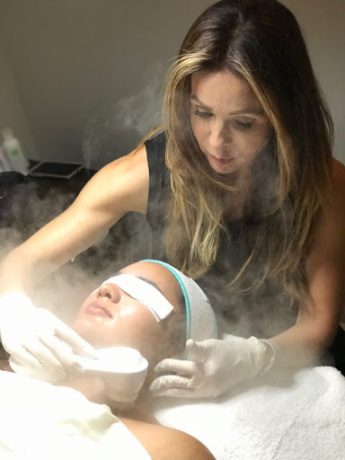Day Spa «Allure Day Spa», reviews and photos, 2056 S University Dr, Davie, FL 33324, USA