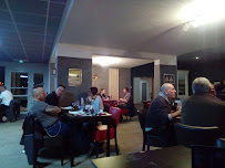 Atmosphère du Restaurant français Hotel Restaurant L'Escale Metz - n°19