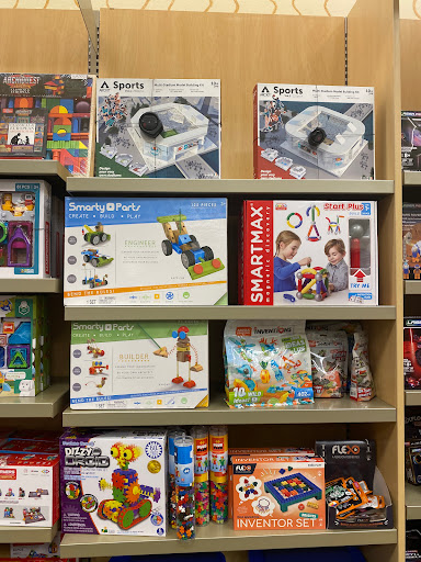 Book Store «Barnes & Noble», reviews and photos, 911 Haddonfield Rd, Cherry Hill, NJ 08002, USA