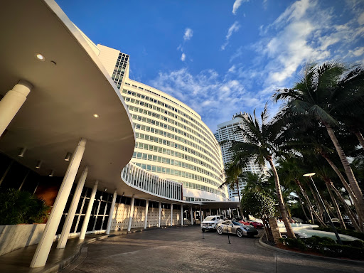 Shopping Mall «Fontainebleau Shops», reviews and photos, 4441 Collins Ave, Miami Beach, FL 33140, USA