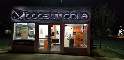 Telecommunications Service Provider «Boost Mobile Store», reviews and photos, 558 Mannheim Rd, Hillside, IL 60162, USA
