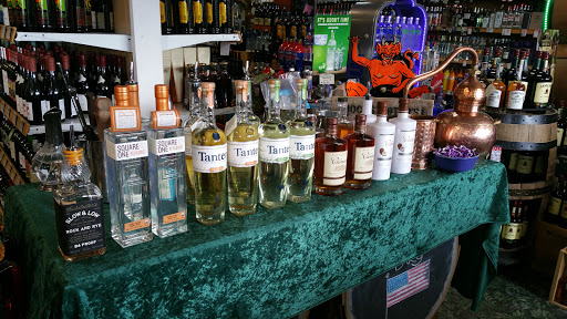 Liquor Store «Grapevine Fine Wines & Liquor», reviews and photos, 3039 NY-50, Saratoga Springs, NY 12866, USA