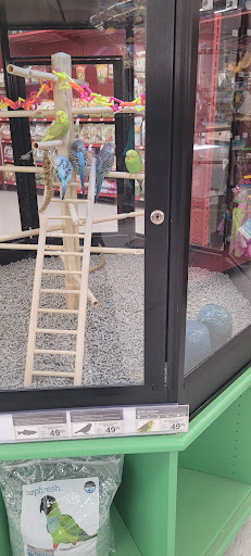 Pet Supply Store «Petco Animal Supplies», reviews and photos, 3444 S Mooney Blvd, Visalia, CA 93277, USA