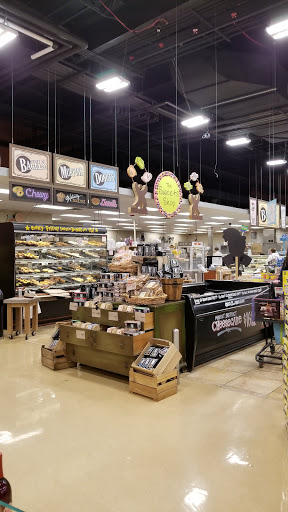 Supermarket «Giant Eagle», reviews and photos, 1700 Corporate Woods Pkwy, Uniontown, OH 44685, USA