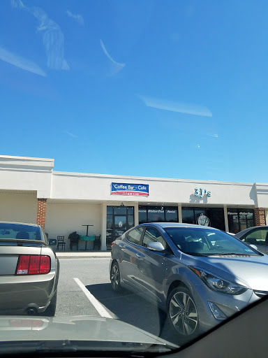 Shopping Mall «Palmyra Shopping Center», reviews and photos, 901 E Main St, Palmyra, PA 17078, USA