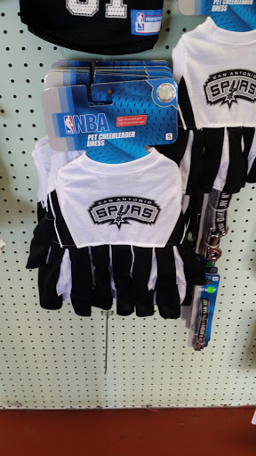 Pet Supply Store «The Dog House», reviews and photos, 4237 S Alameda St, Corpus Christi, TX 78412, USA