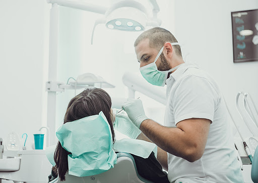 Stomatološka ordinacija Lavin Dental Clinic: Dr Lazar Jovanović