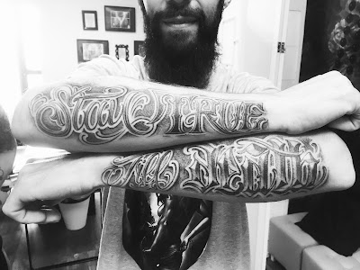 Ticha Tattoo à Montpellier