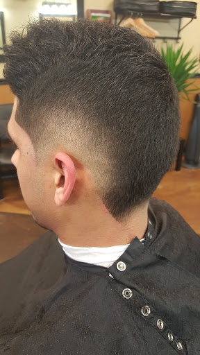 Barber Shop «Good Look Barber Shop», reviews and photos, 2580 Windy Hill Rd SE, Marietta, GA 30067, USA