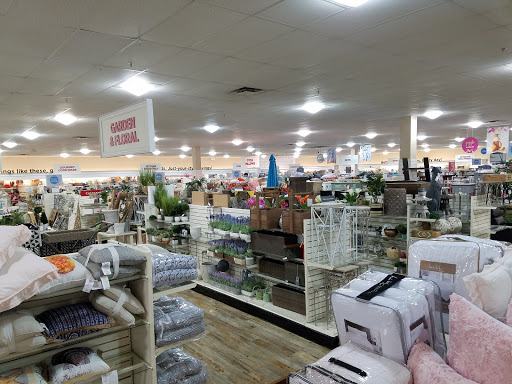 Department Store «HomeGoods», reviews and photos, 7170 E Broadway Blvd, Tucson, AZ 85710, USA