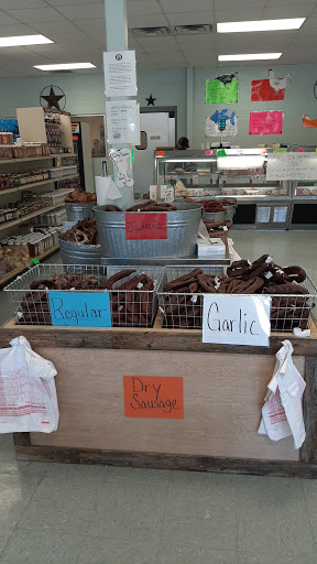Butcher Shop «Penshorn Meat Market», reviews and photos, 113 W San Antonio St, Marion, TX 78124, USA