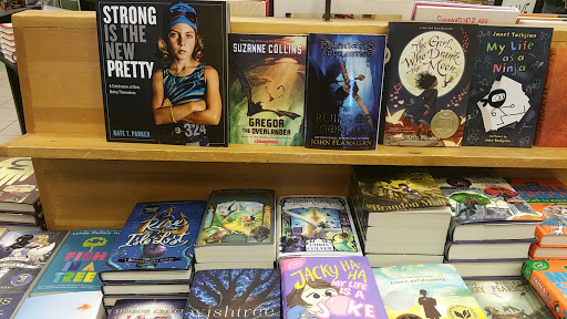 Book Store «Barnes & Noble Booksellers», reviews and photos, 1739 Olentangy River Rd, Columbus, OH 43212, USA