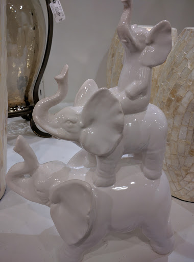 Home Goods Store «Pier 1 Imports», reviews and photos, 1902 Mt Diablo Blvd, Walnut Creek, CA 94596, USA