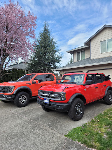 Ford Dealer «Suburban Ford», reviews and photos, 37000 US-26, Sandy, OR 97055, USA