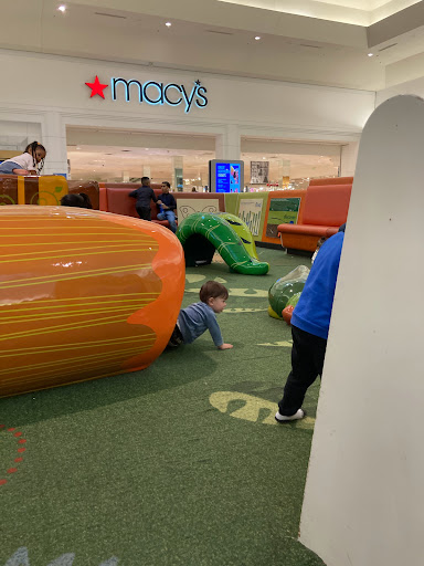 Shopping Mall «Great Northern Mall», reviews and photos, 4954 Great Northern Mall, North Olmsted, OH 44070, USA