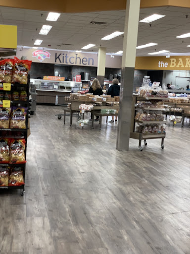Grocery Store «Hannaford Supermarket», reviews and photos, 299 Elm St, Biddeford, ME 04005, USA