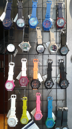 Watch manufacturer Cambridge