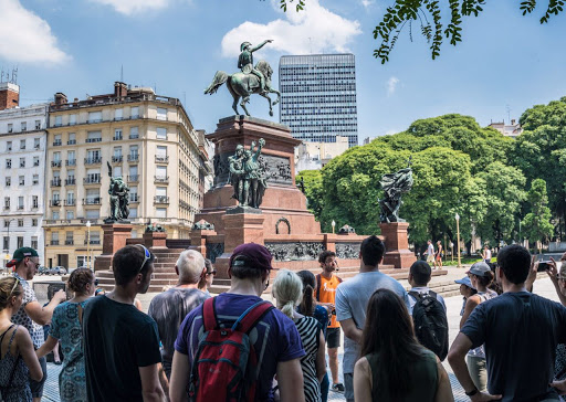 Storyteller in Buenos Aires