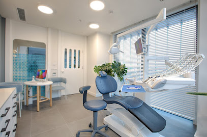 İzmir Diş Kliniği