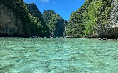 Phi Phi Island image