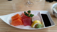 Plats et boissons du Restaurant de sushis Emiko à Paris - n°1
