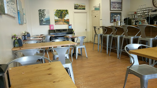 Pastry Shop «Au Peche Mignon», reviews and photos, 1415 Timberlane Rd, Tallahassee, FL 32312, USA