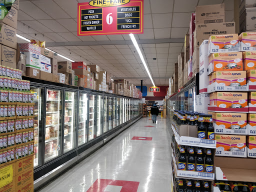 Supermarket «Fine Fare Supermarket», reviews and photos, 200 W Buttonwood St, Reading, PA 19601, USA