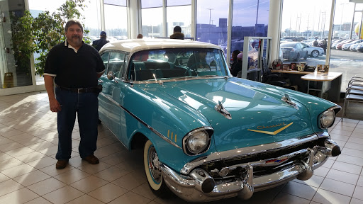 Chevrolet Dealer «Advantage Chevrolet of Hodgkins», reviews and photos, 9510 Joliet Rd, Hodgkins, IL 60525, USA