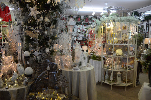 Gift Shop «Seasons Of The Heart Gift Shoppe», reviews and photos, 2115 E 67th St, Anderson, IN 46013, USA