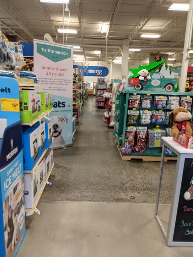Pet Supply Store «PetSmart», reviews and photos, 3401 Erie Blvd E, Syracuse, NY 13214, USA