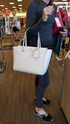 Department Store «Nordstrom Rack Town Center», reviews and photos, 44449 Town Center Way, Palm Desert, CA 92260, USA